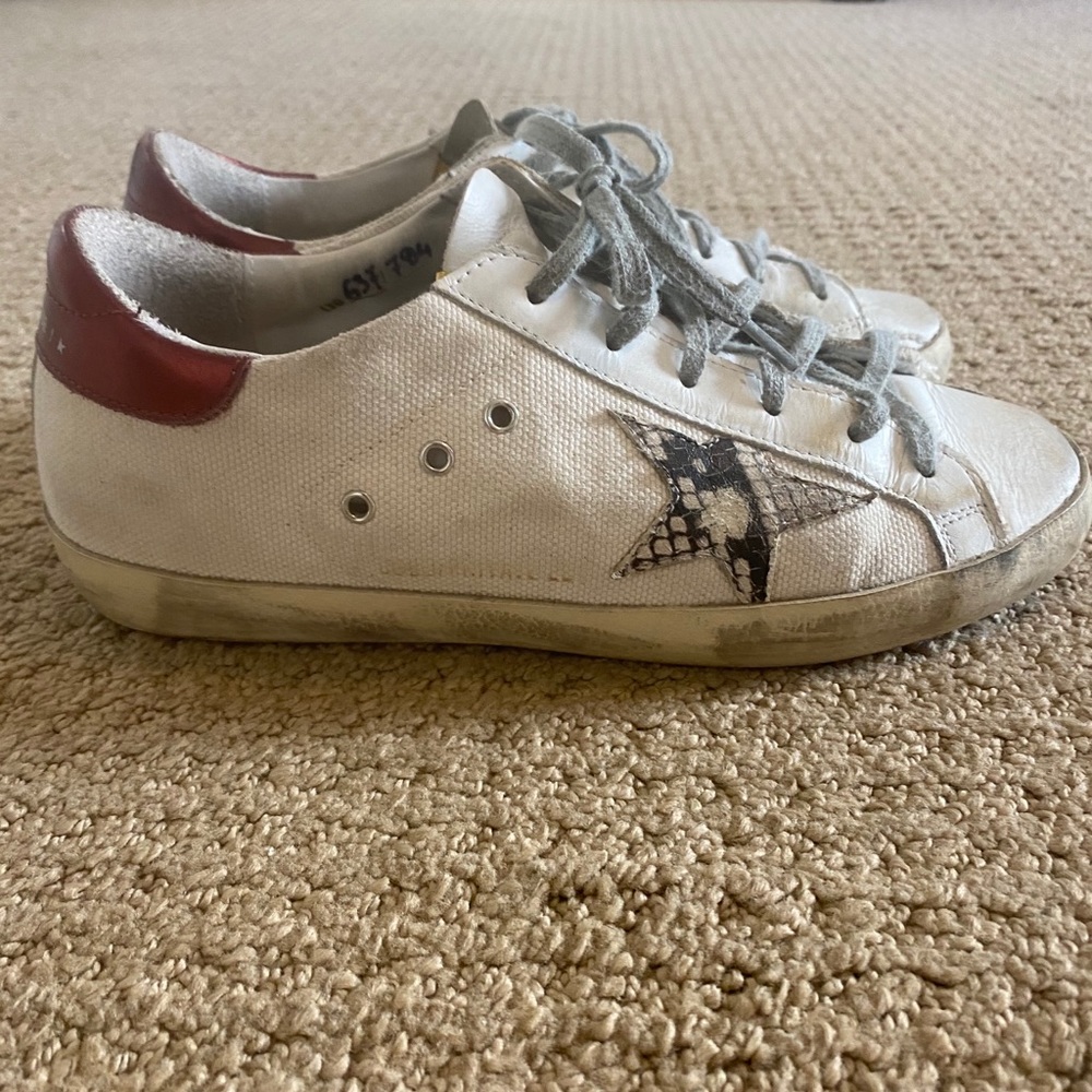 Golden Goose Sneakers